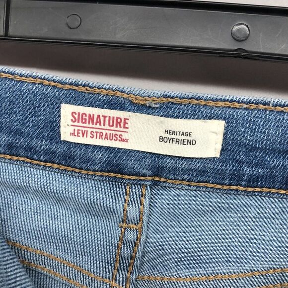 Signature Levis Heritage Boyfriend Jeans Size 6 Women Regular Fit Light Wash - Picture 4 of 13